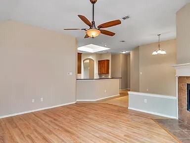 5212 Westheimer Rd - Photo 4 of 20