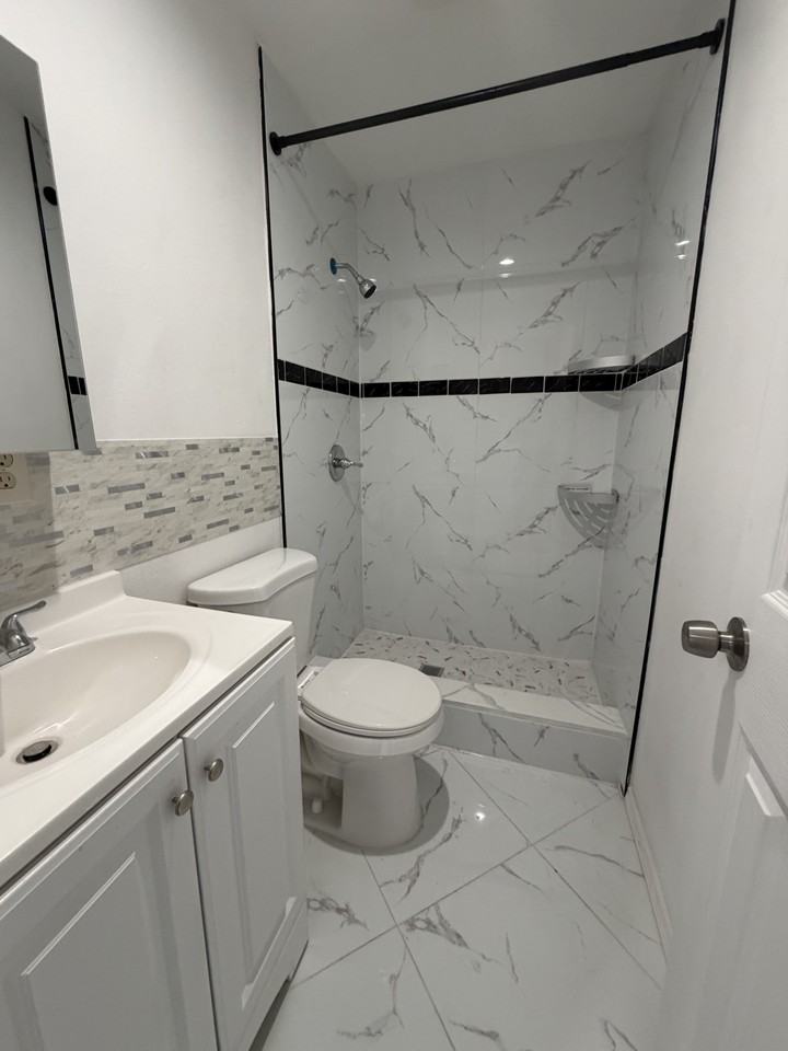 4007 Deleuil Ave #1 - Photo 5 of 6