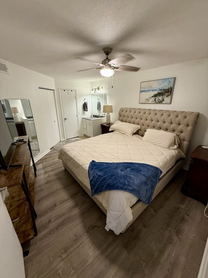 12710 Equestrian Cir #2606 - Photo 5 of 10