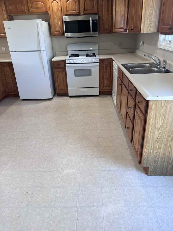 206 W Mill St #206 - Photo 6 of 9