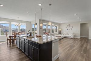 featured image of 2102 Summerlin Ln