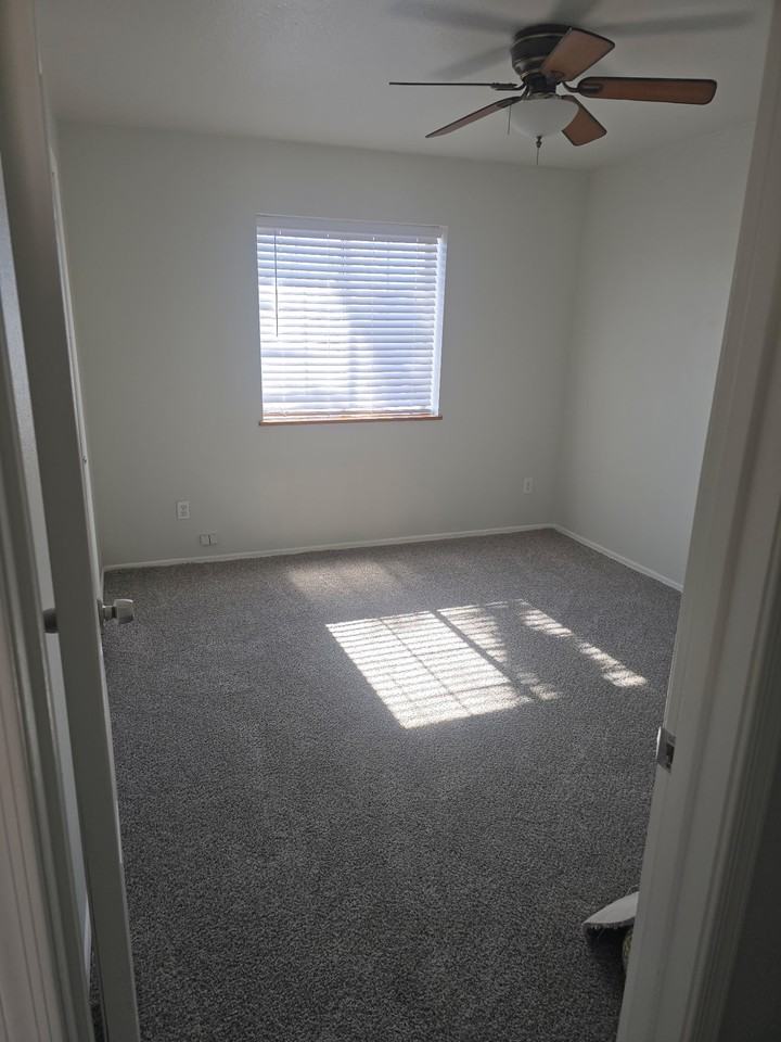 3421 Yavapai Dr - Photo 6 of 13