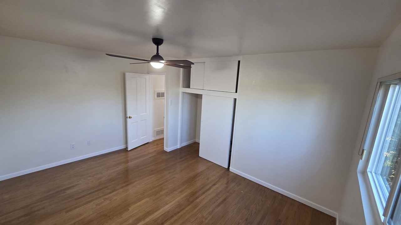 3768 FRONT STUnit 10 #10 - Photo 4 of 9