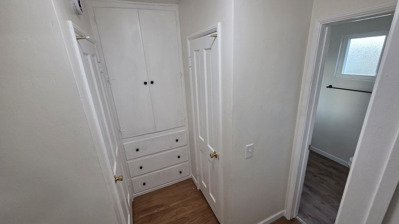 3768 FRONT STUnit 10 #10 - Photo 6 of 9