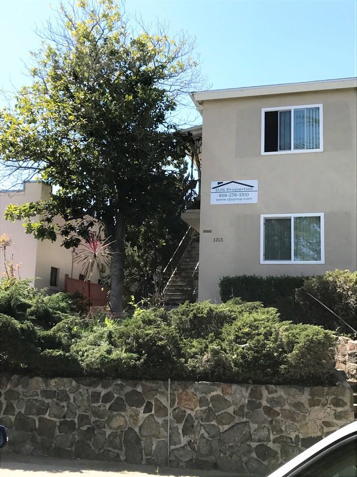 3768 FRONT ST - Photo 5 of 7