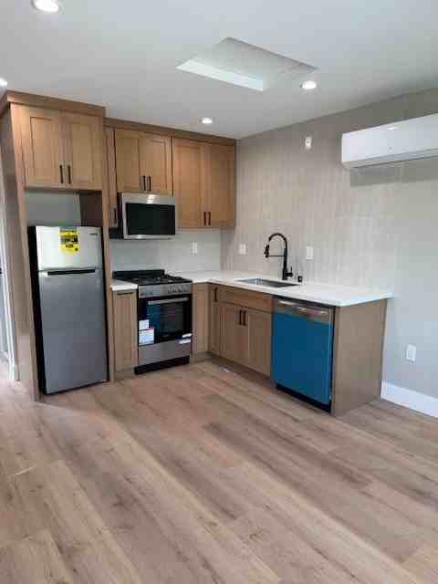 162 East Adair Street - Photo 3 of 12