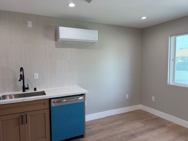 162 East Adair Street - Photo 4 of 12