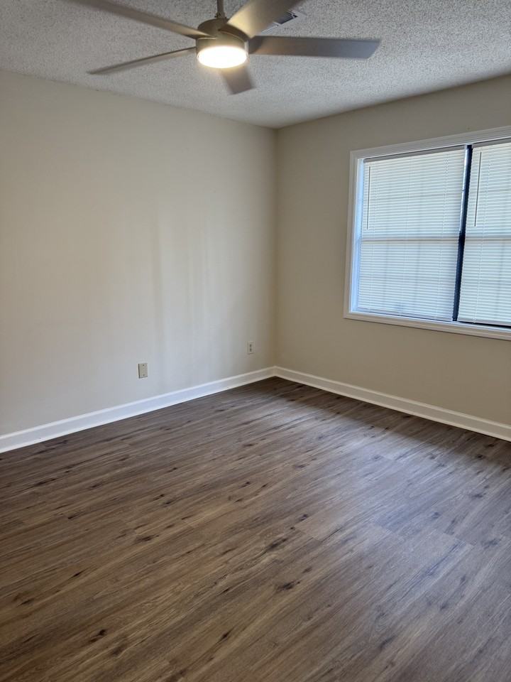 Valdosta Duplexes - Photo 6 of 6