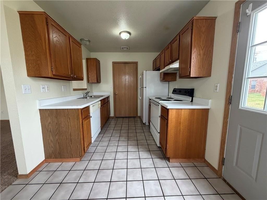 507  SE A Unit #B #B - Photo 2 of 10