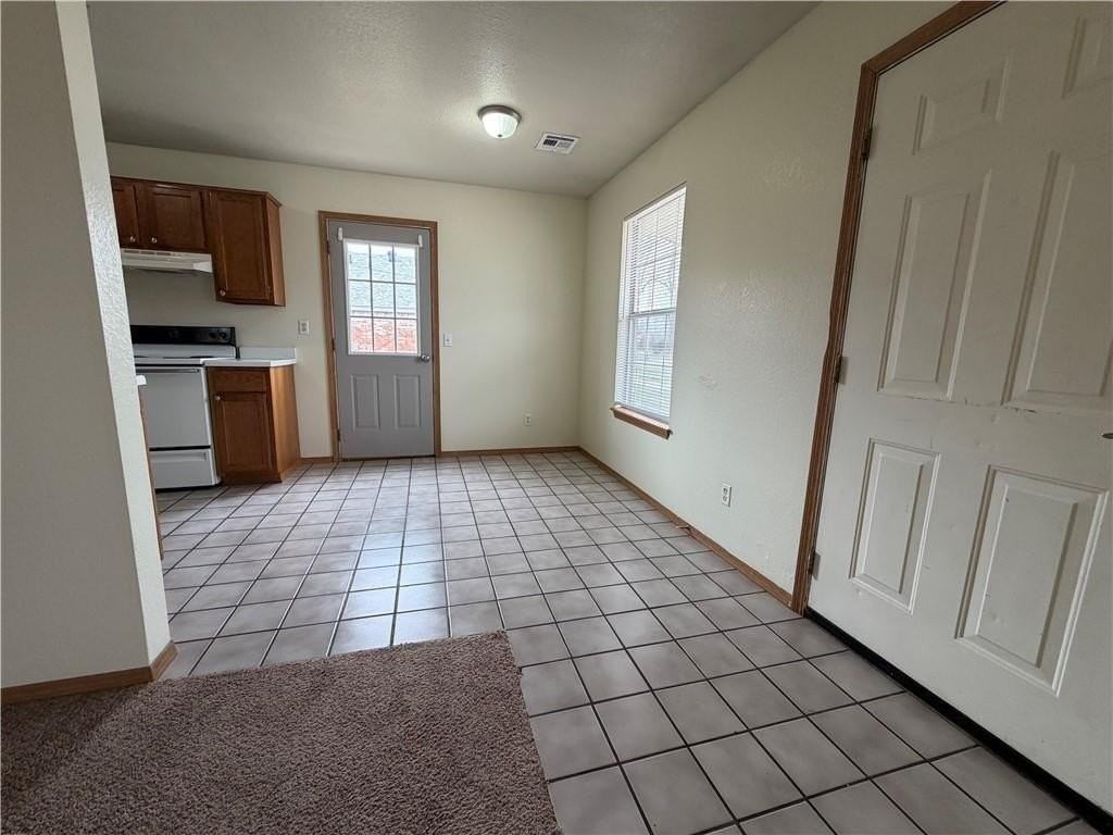 507  SE A Unit #B #B - Photo 4 of 10