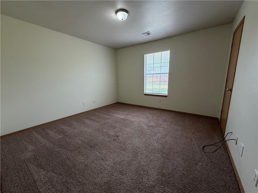 507  SE A Unit #B #B - Photo 7 of 10