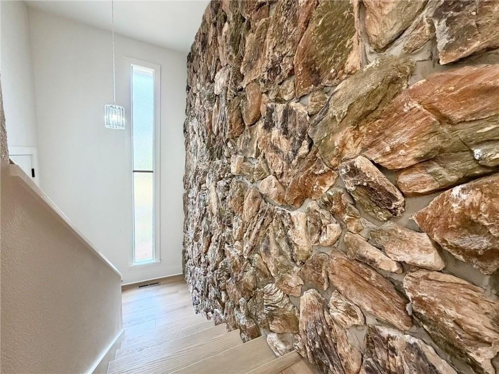 14911 Dutchmans Dr - Photo 6 of 22