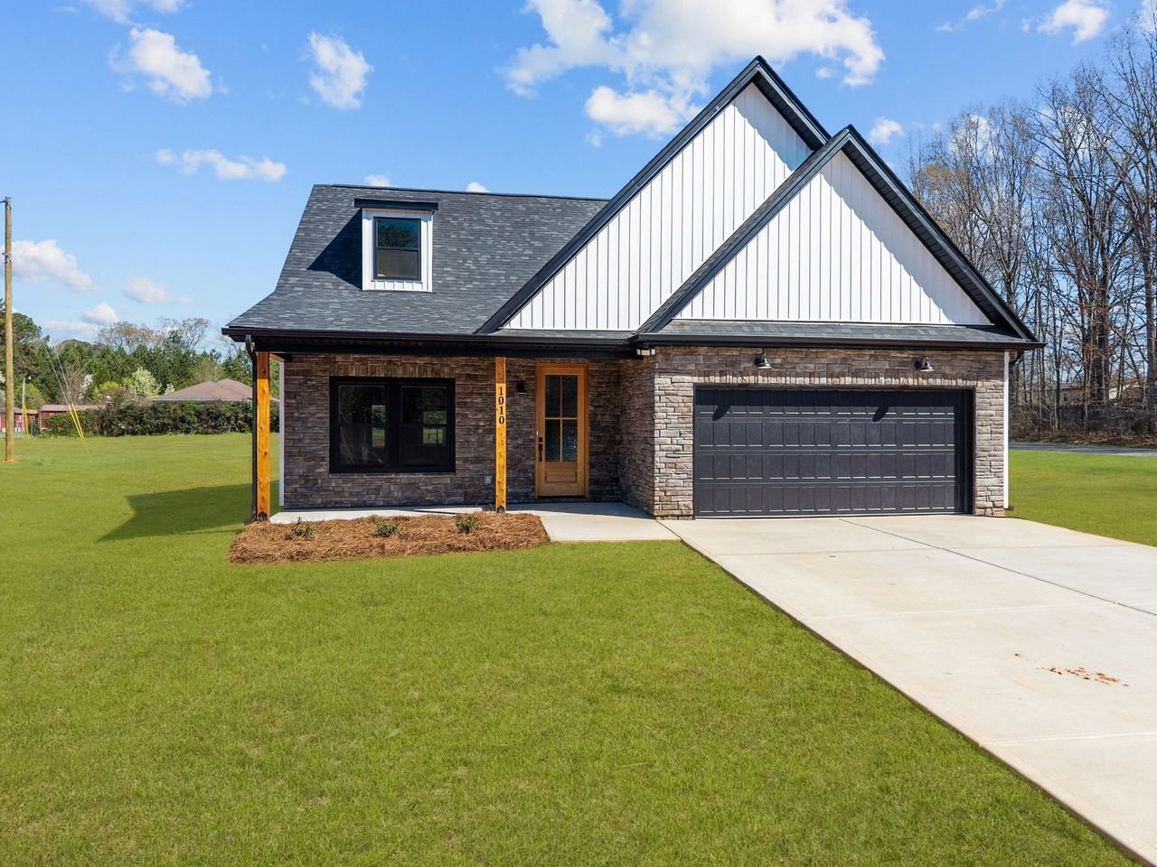 1010 Gibson Road - Photo 2 of 48