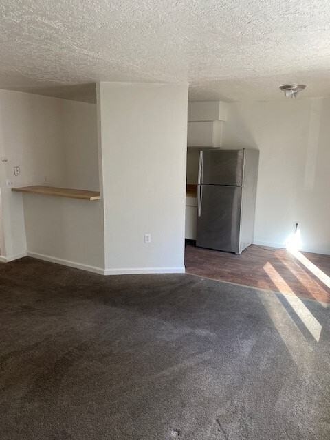 3671 Spruce Avenue - Photo 2 of 11