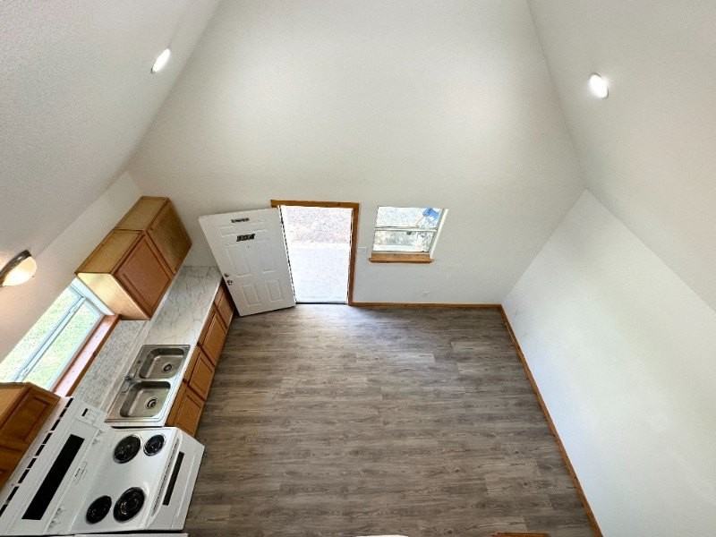 403 Free Timber St - Photo 5 of 9