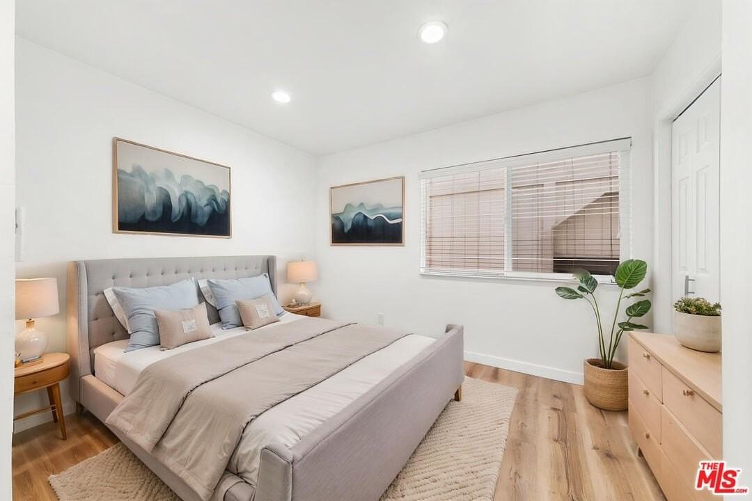 37 29th Ave - Photo 5 of 11