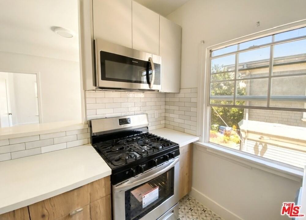 2666 Orchard Ave Unit 2666 1/4 - Photo 4 of 6