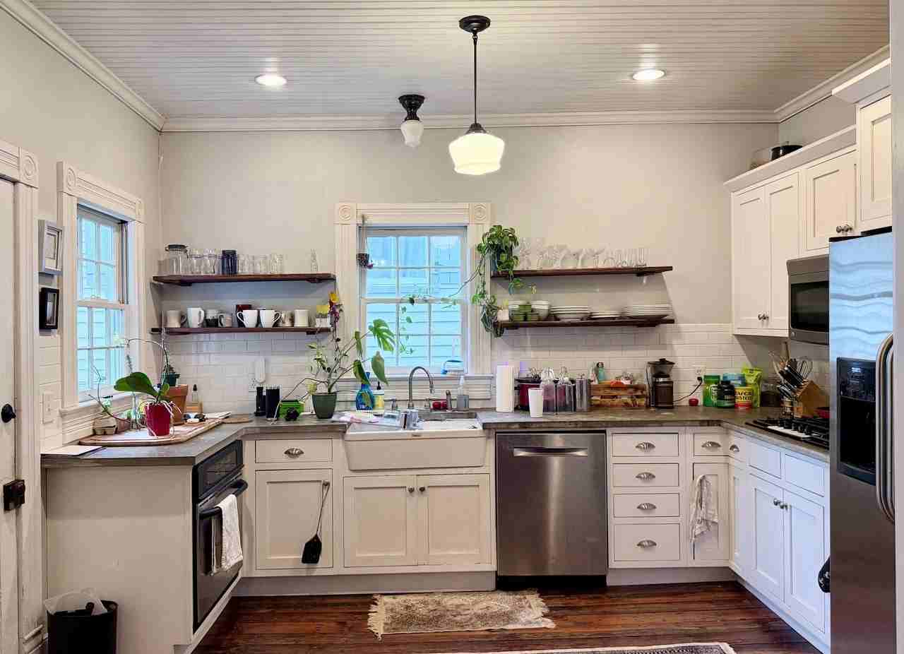 553 Rutledge Ave - Photo 4 of 22