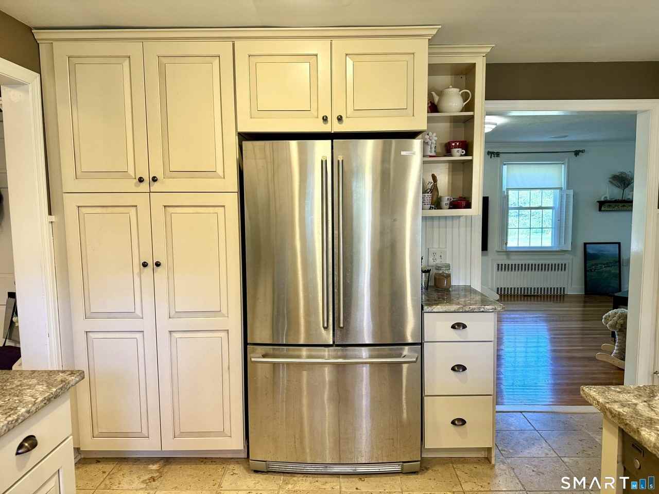 330 Ridge Rd - Photo 5 of 20