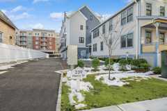 239 Henry St - Photo 1 of 1