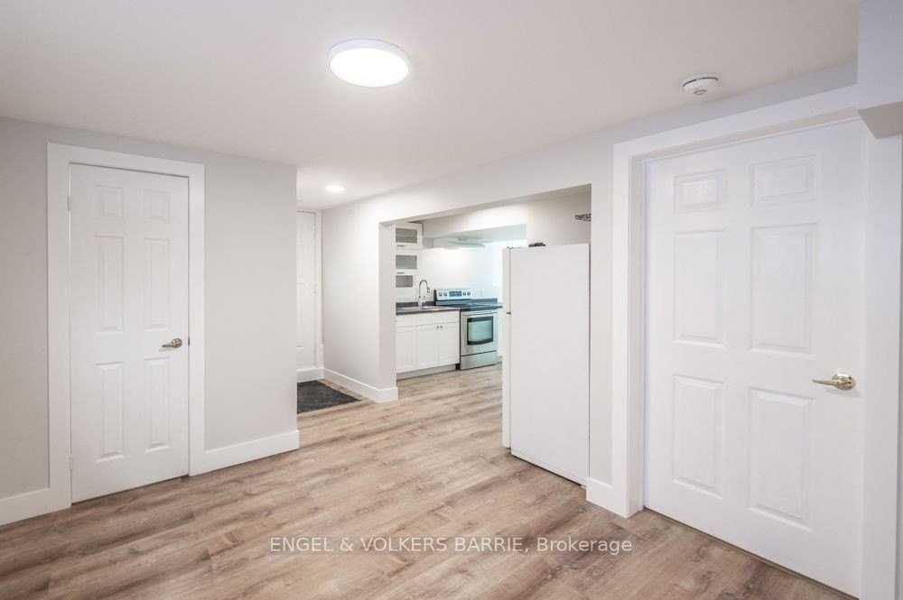 31 Finlay Rd - Photo 3 of 9