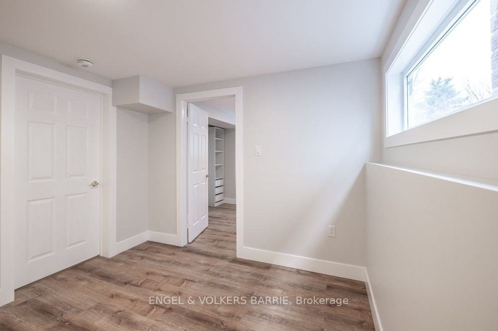 31 Finlay Rd - Photo 4 of 9