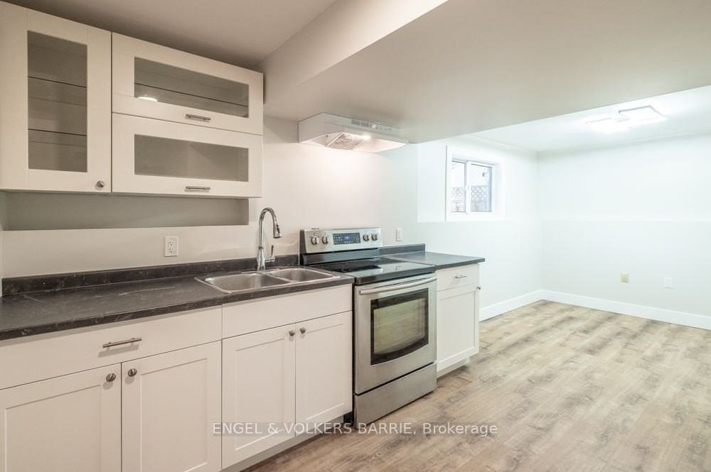 31 Finlay Rd - Photo 7 of 9