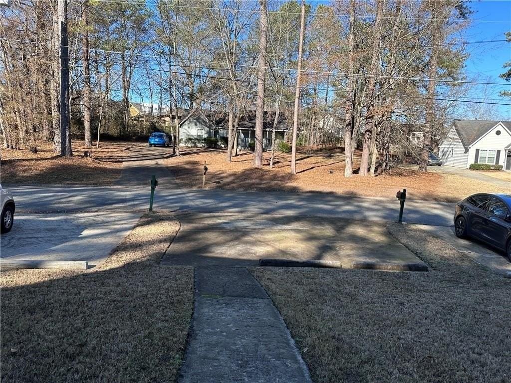 502 Oakwood Ct - Photo 2 of 27