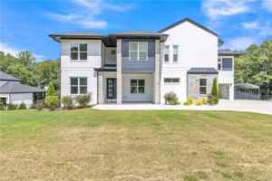 featured image of 3671 Hamilton Mill Rd