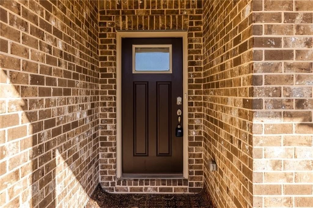 4411 Claiborne Ct - Photo 7 of 50