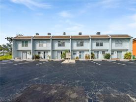 1123 Sw 48th Ter Apt 104 - Photo 1 of 1