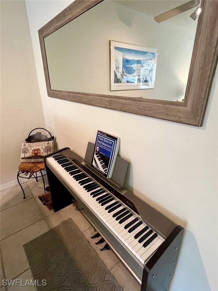 6813 Satinleaf Rd S Apt 103 #103 - Photo 6 of 40