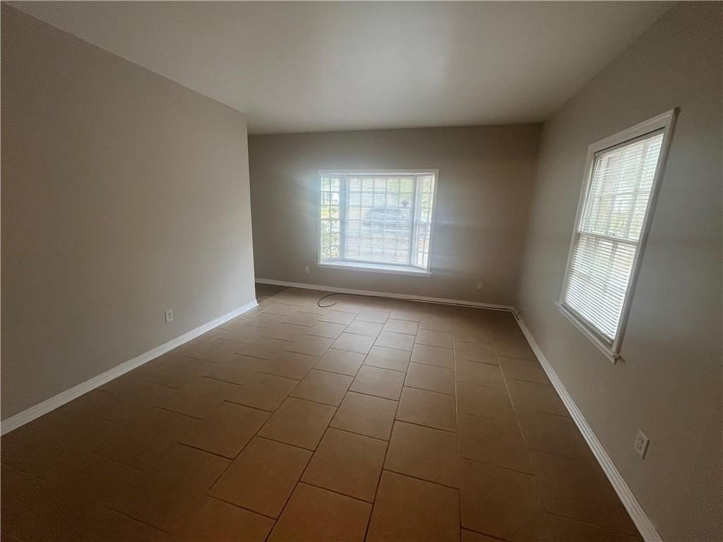 461 Magnolia Rd Unit A - Photo 5 of 12