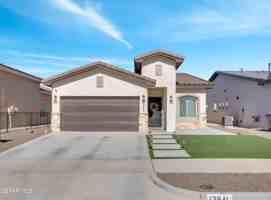 featured image of 13841 Paseo De La Luna Ave