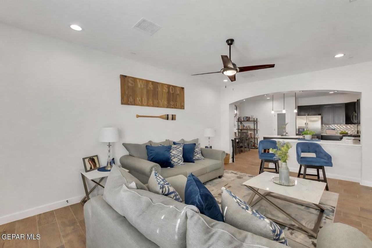 13841 Paseo De La Luna Ave - Photo 4 of 23