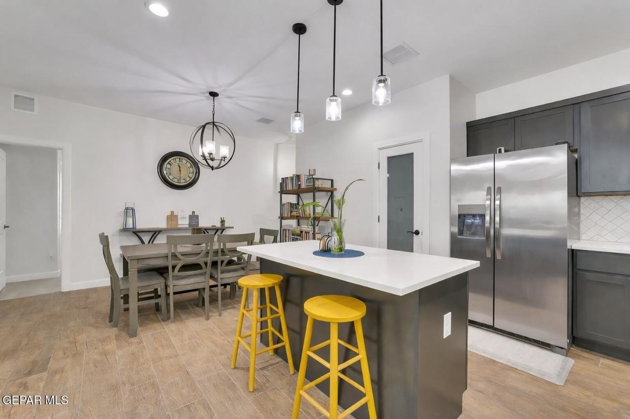 13841 Paseo De La Luna Ave - Photo 7 of 23