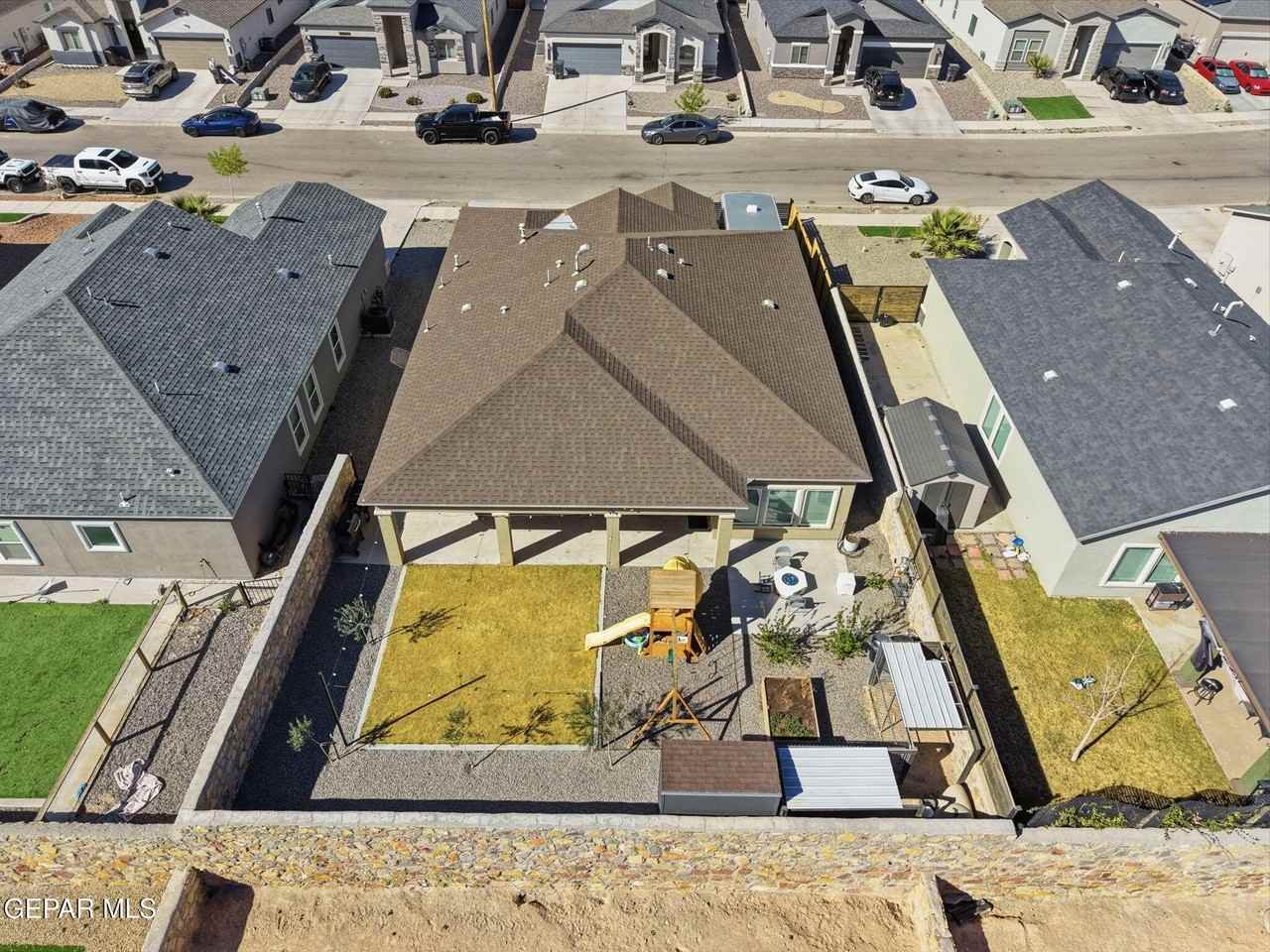 13748 Villa Vista Ave - Photo 3 of 26