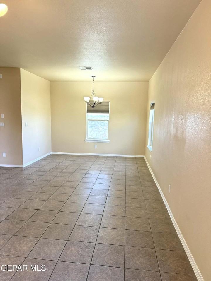 10405 Canyon Sage Dr - Photo 5 of 22
