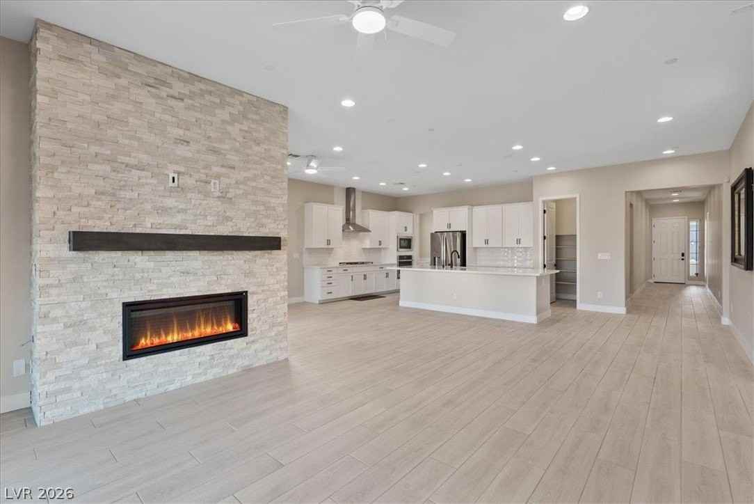 85 Cathedral Wash Pl - Photo 4 of 27