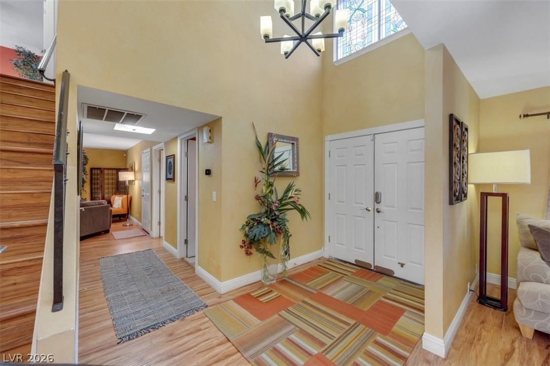 3225 Mountain Spring Rd - Photo 4 of 36