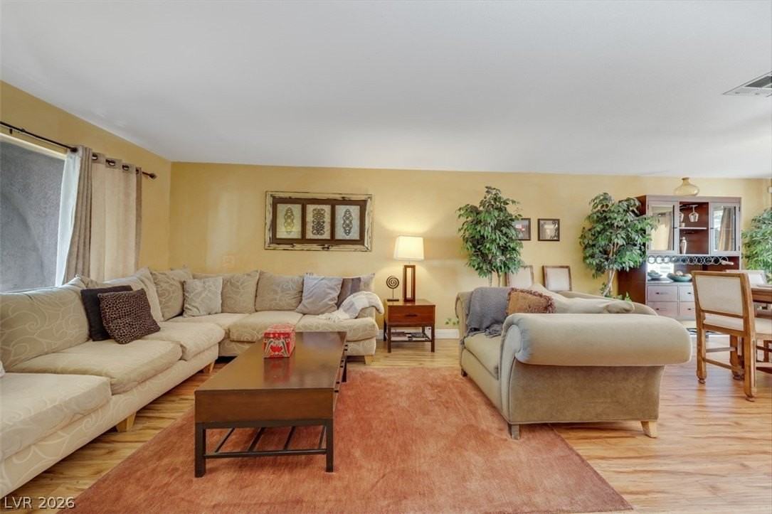 3225 Mountain Spring Rd - Photo 5 of 36