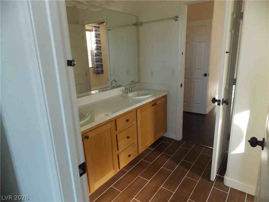 1208 Olivia Pkwy - Photo 5 of 50