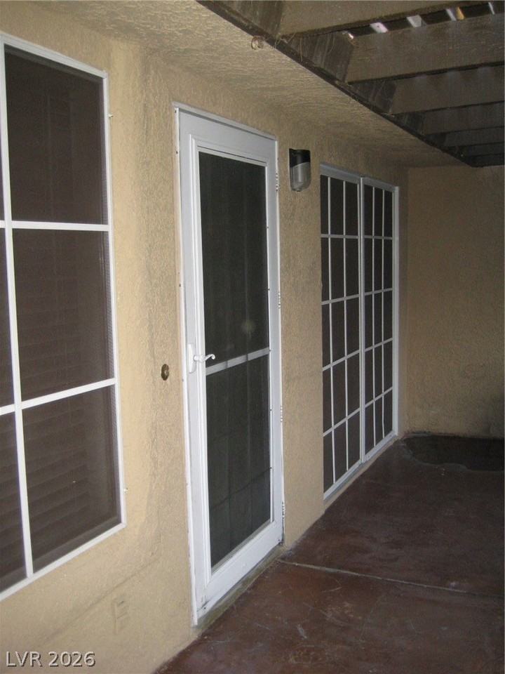 1806 Plum Ct - Photo 2 of 19