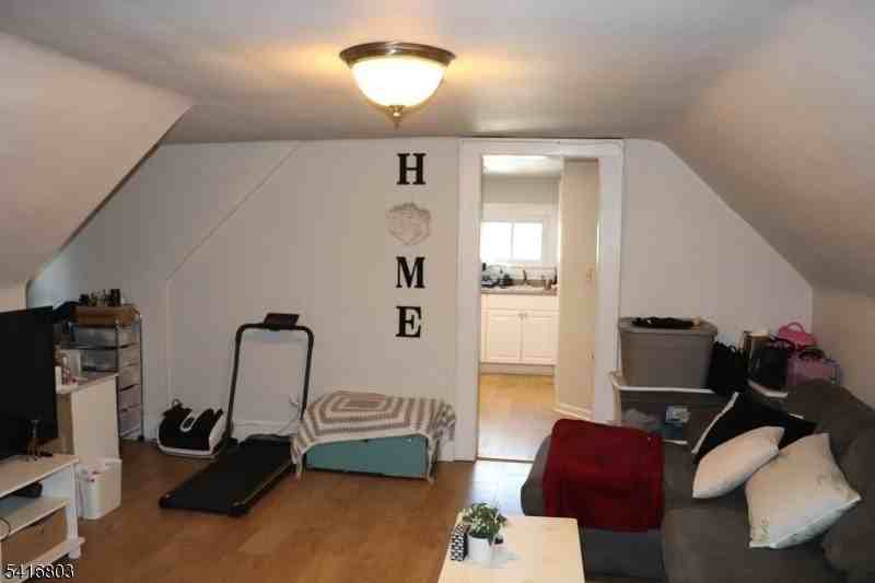 327 Valley St #3 - Photo 6 of 17