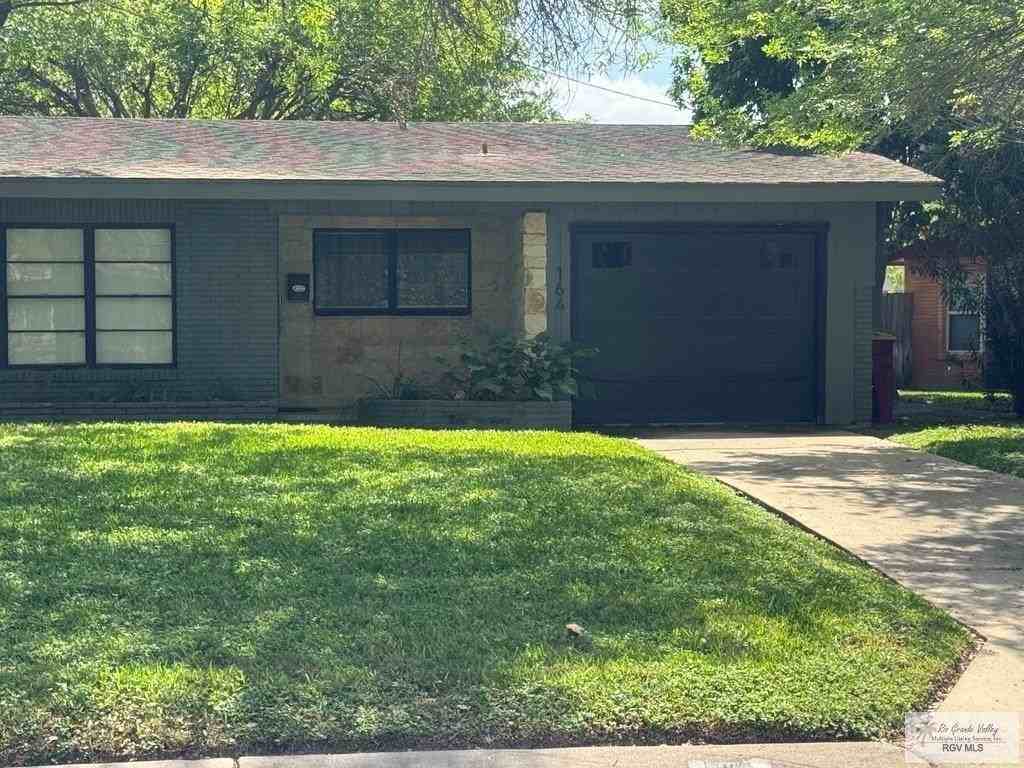 164 Robins Ln - Photo 5 of 27