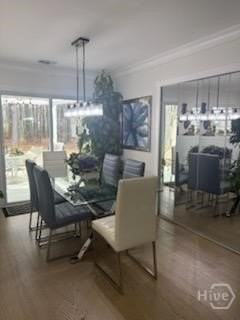 320 Moore Ave - Photo 4 of 10