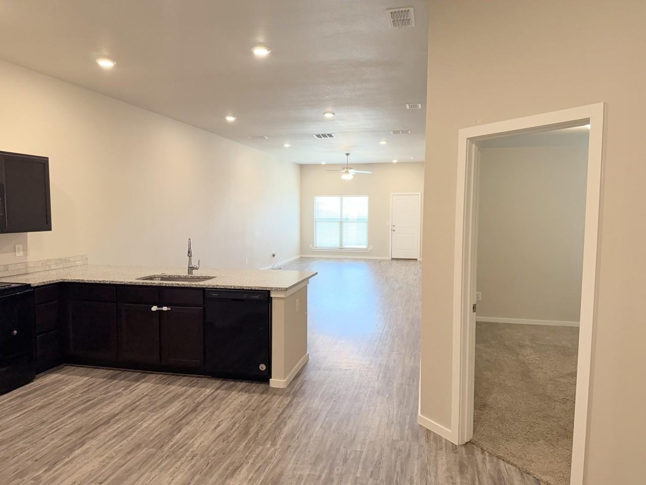 1619 133rd St Unit B - Photo 3 of 24