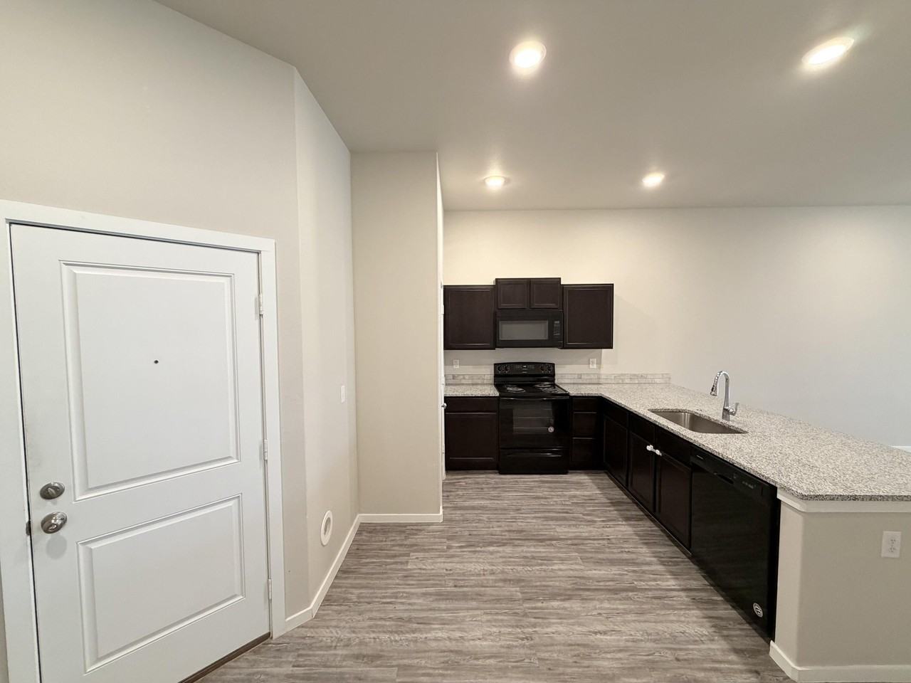 1619 133rd St Unit B - Photo 7 of 24