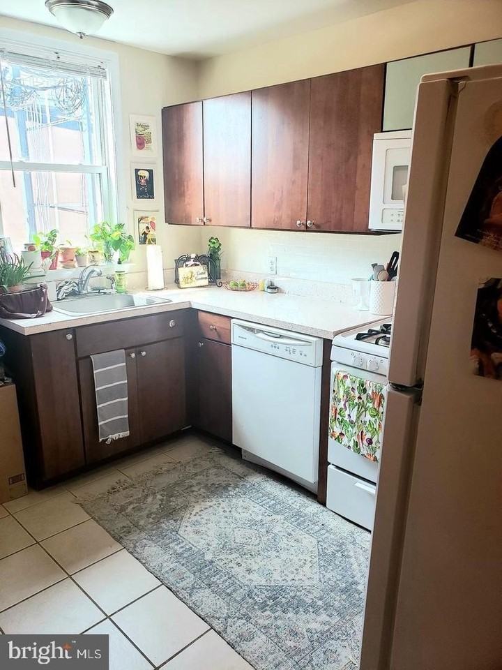 445 E Fort Ave - Photo 2 of 22