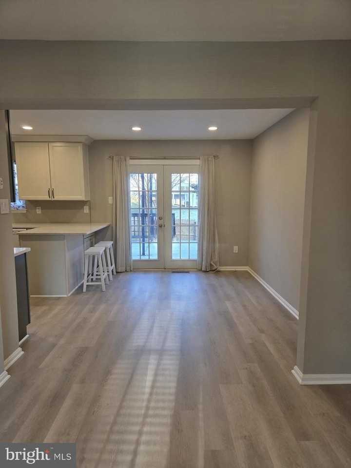 17535 Longview Ln - Photo 6 of 24